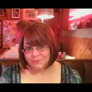 Meet your Posher, Norma